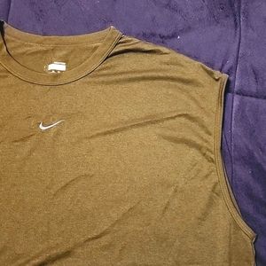 Nike FIT DRY XL muscle tank